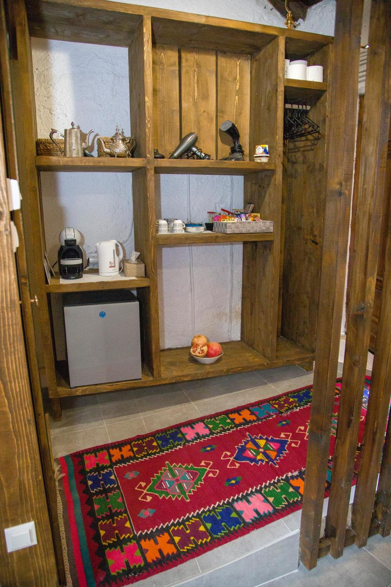 Old Mill Studio Apartment Мостар Екстериор снимка